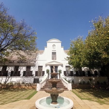Constantia Guest alojamiento Pretoria-Noord Exterior foto