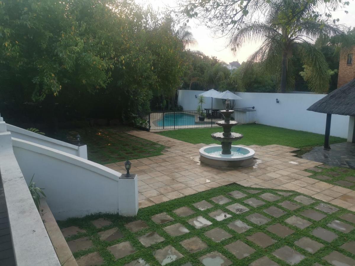 Constantia Guest alojamiento Pretoria-Noord Exterior foto