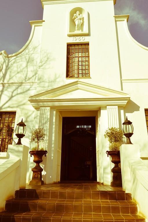 Constantia Guest alojamiento Pretoria-Noord Exterior foto